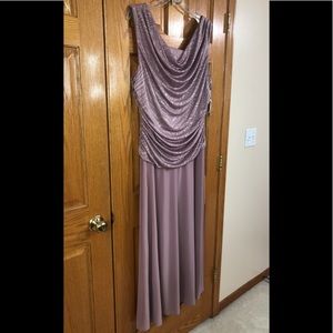 Women’s Formal Dress Plus Size 20W RM Richards Ruched Glitter Pink Mauve Gown